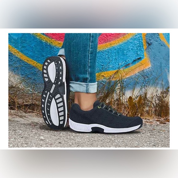 NWOT Orthofeet Biofit Women's Black Walking Shoes - Picture 3 of 11